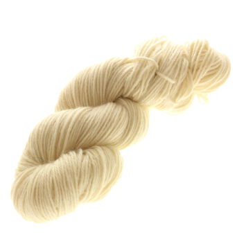 Wool yarn 8/4